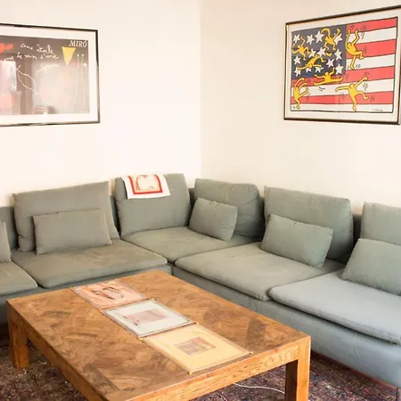 Very Nice Located Near The Eiffel Tower Apartment